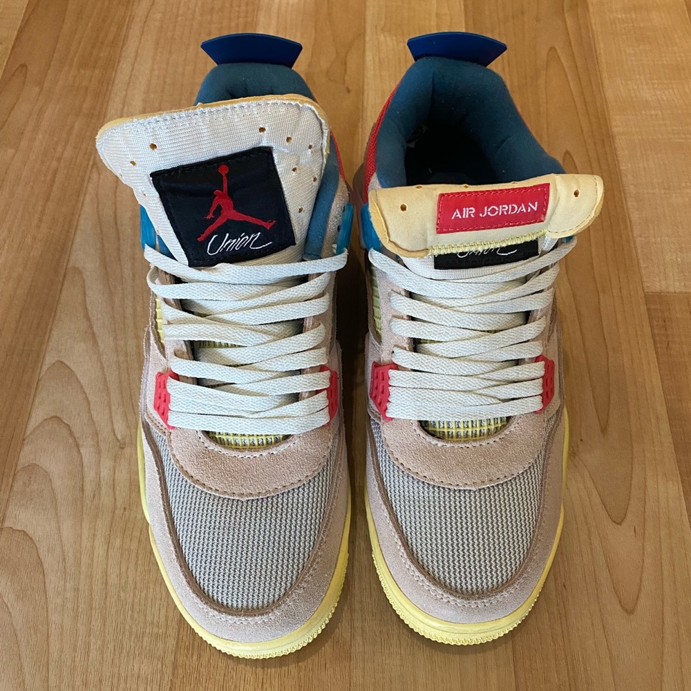 Jordan 4 Retro Union Guava Ice